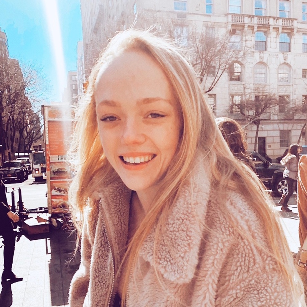 Meet your Posher, Emma